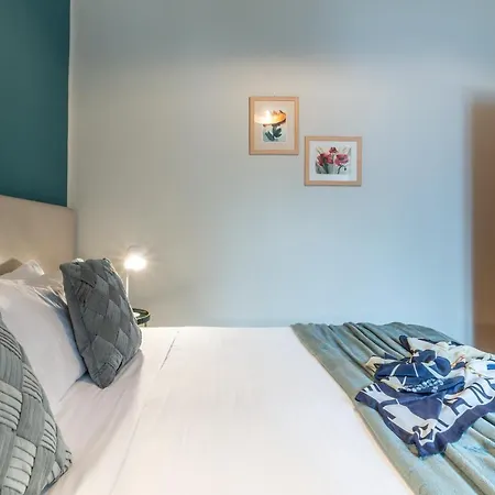 Apartment San Lorenzo Five Senses *