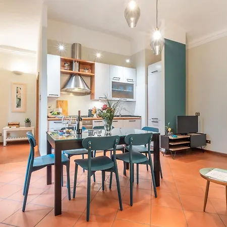 San Lorenzo Five Senses Apartment Florence