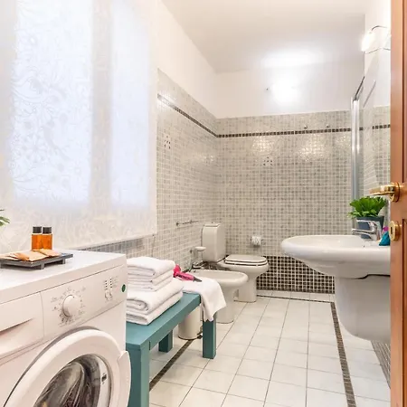 San Lorenzo Five Senses Apartment